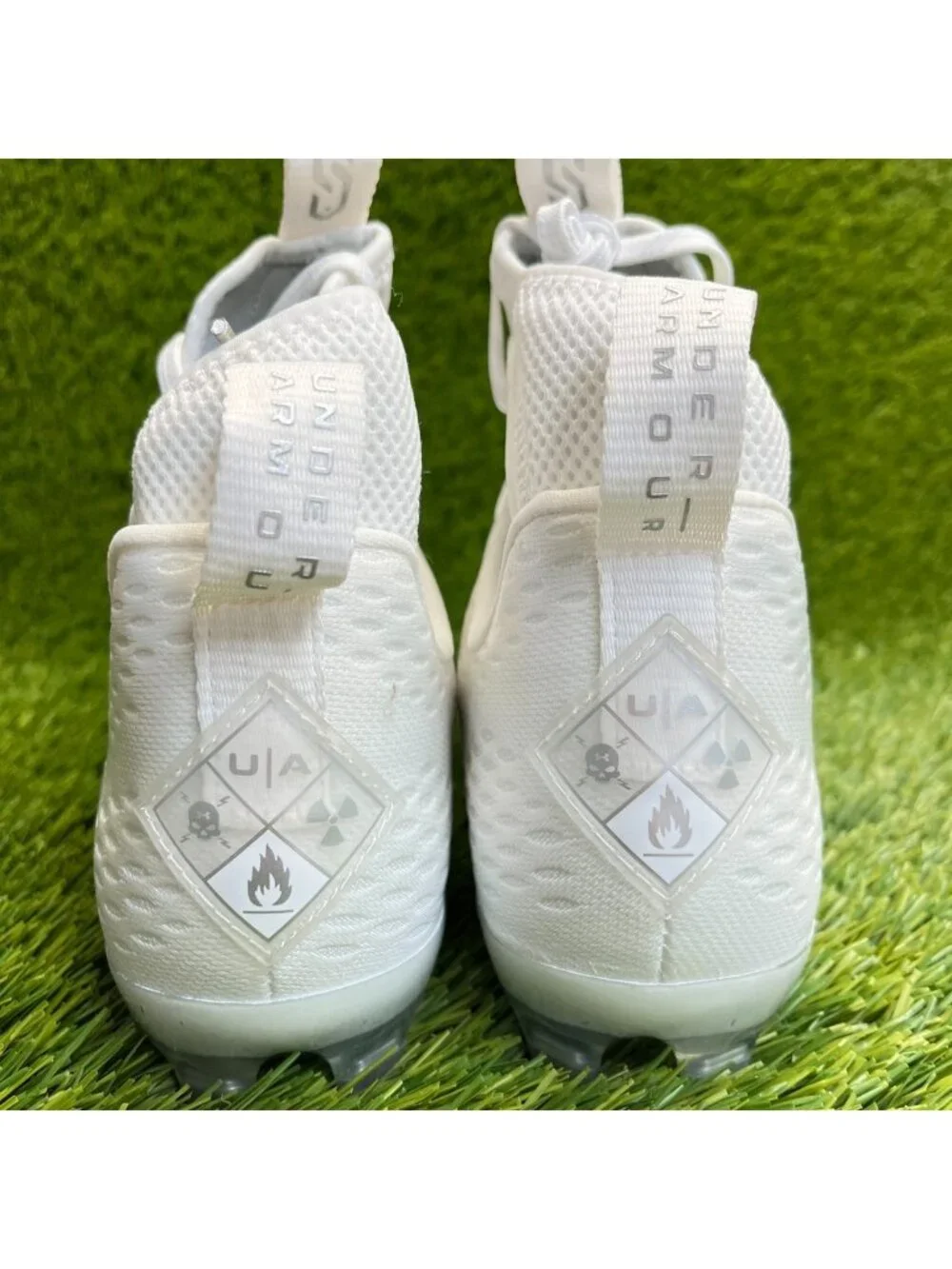 Under Armour please review